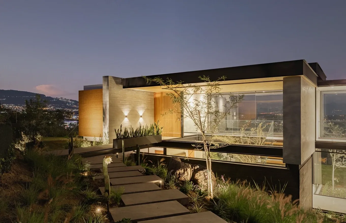 Viewpoint House